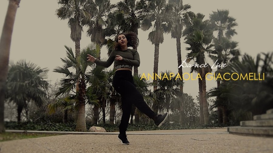 Annapaola Giacomelli videoclip Dance Live